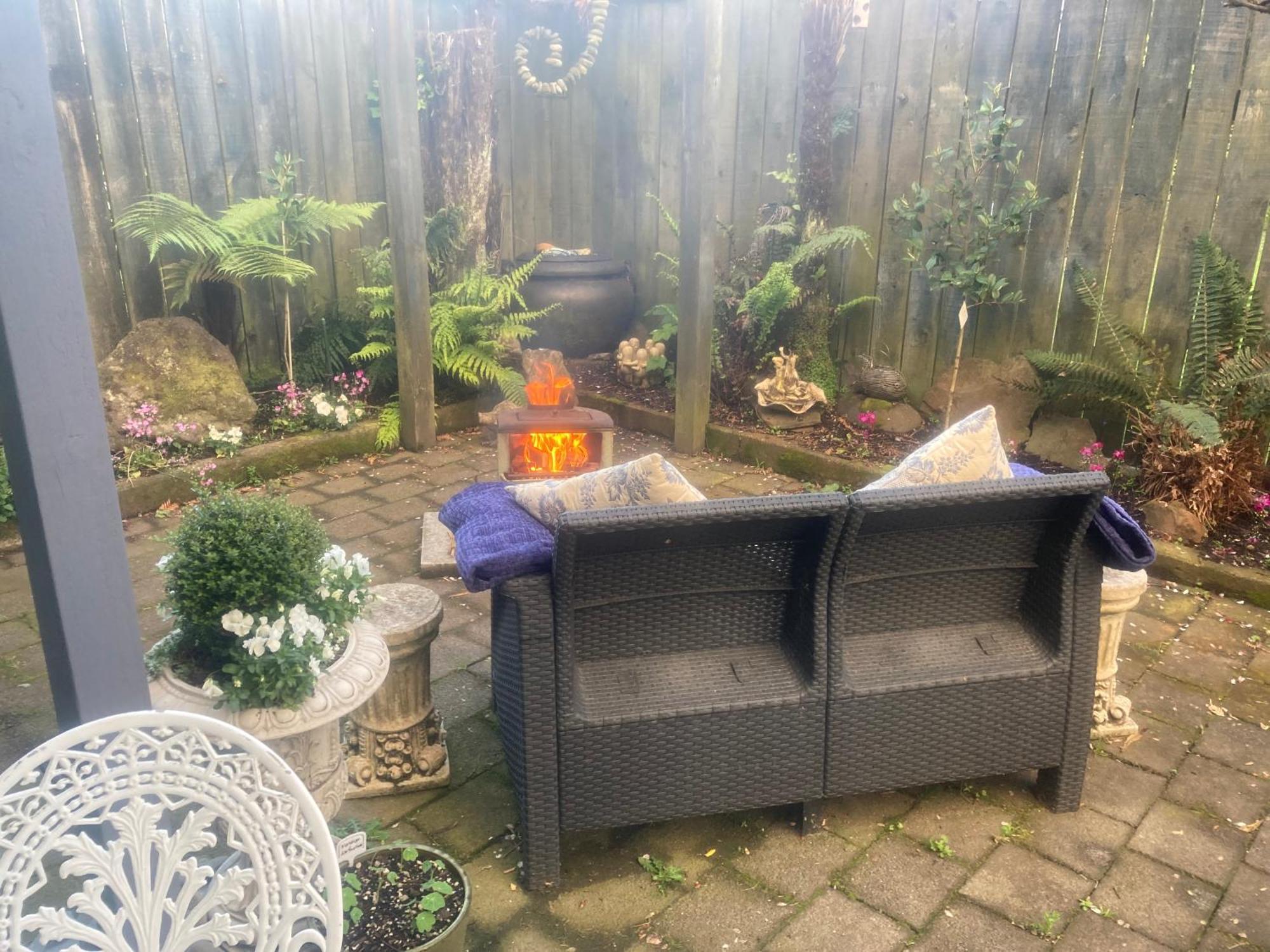 Anglers Adventure Paradise Cabin Bnb Wifi Parking Turangi Exterior photo